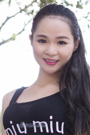 158052 - Shanli Age: 30 - China