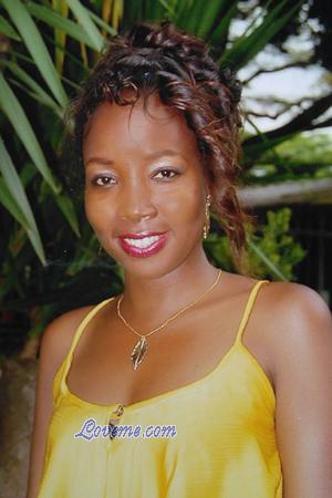 163964 - Alexandra Age: 47 - Colombia