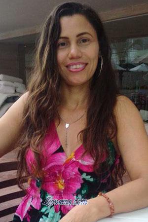 179049 - Sandra Age: 53 - Colombia