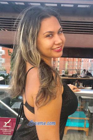 180477 - Lina Age: 39 - Colombia