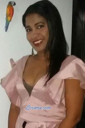 180635 - Yadira Age: 47 - Colombia