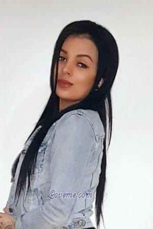 181981 - Stephanie Age: 34 - Costa Rica