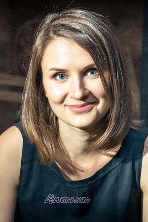 182500 - Aliona Age: 38 - Belarus