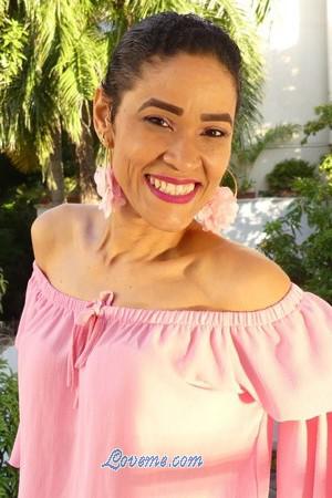 184090 - Dilsa Age: 49 - Colombia