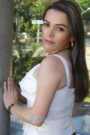 184780 - Lina Age: 47 - Colombia