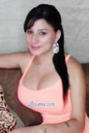 185308 - Daniela Age: 33 - Colombia