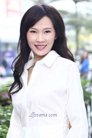 186116 - Chuang Vicky Age: 48 - China