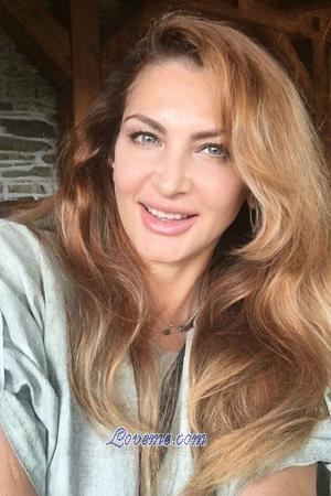 187076 - Margo Age: 58 - Ukraine