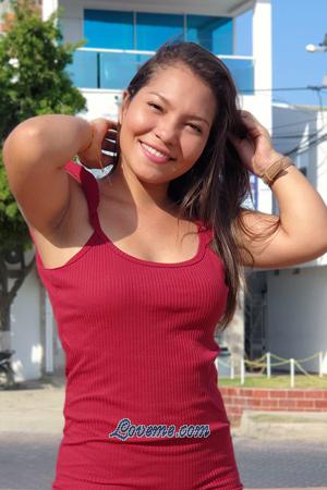 191622 - Daniela Age: 29 - Colombia