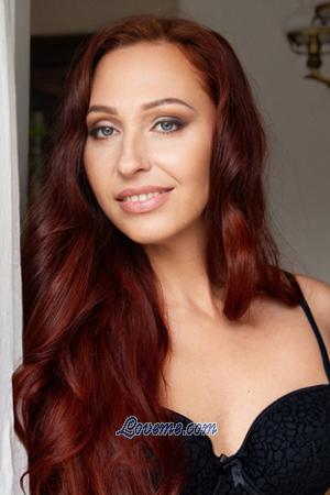 195301 - Tatiana Age: 51 - Ukraine