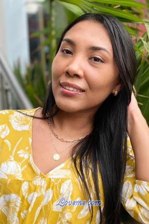 200822 - Liz Age: 35 - Colombia