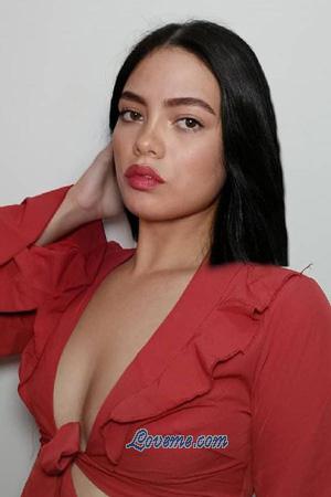 202509 - Emili Age: 28 - Colombia