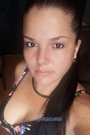 202790 - Yorleny Age: 44 - Costa Rica