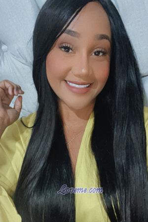 204910 - Daniela Age: 32 - Colombia