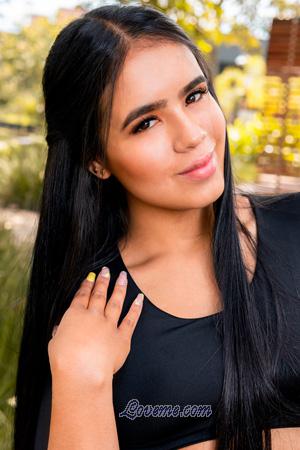 207041 - Katerine Age: 24 - Colombia