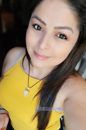 208277 - Evelin Age: 40 - Costa Rica