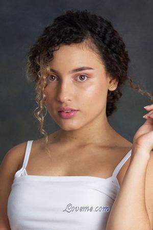 209504 - Carolina Age: 22 - Colombia