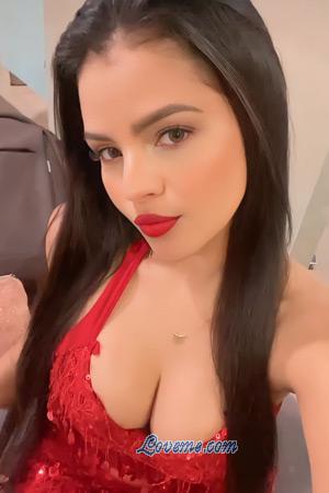 211032 - Julieth Age: 34 - Colombia