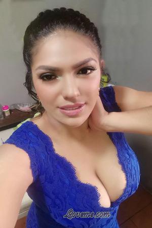 211847 - Angelica Age: 33 - Costa Rica