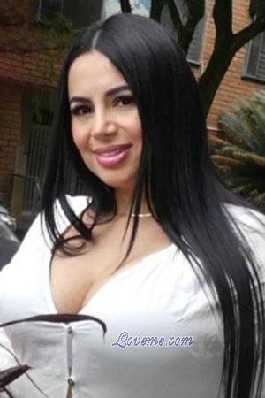 213151 - Diana Age: 40 - Colombia