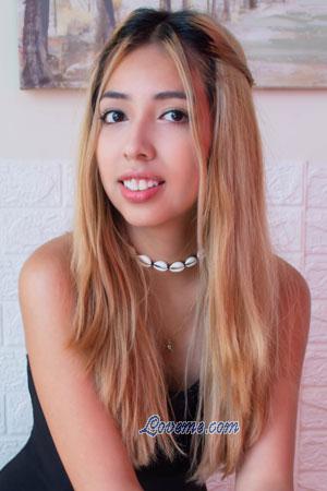 213334 - Arely Age: 21 - Peru