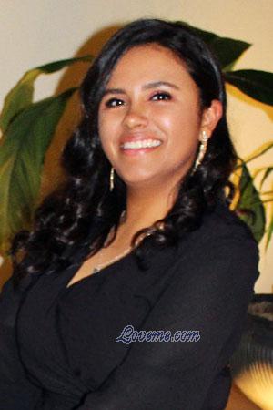 213347 - Elizabeth Age: 27 - Costa Rica