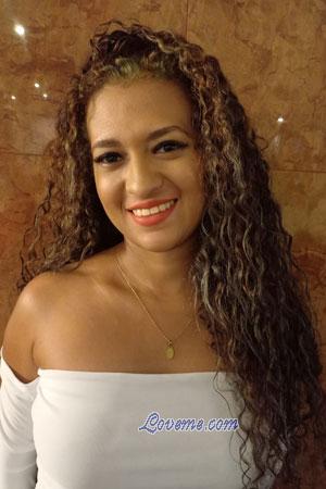 213752 - Leidy Age: 33 - Colombia
