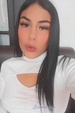 214721 - Hellen Age: 23 - Costa Rica