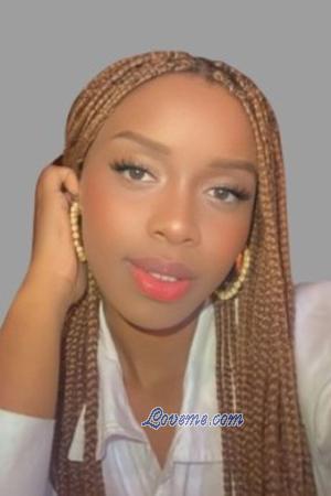 214747 - Manuela Age: 25 - Colombia