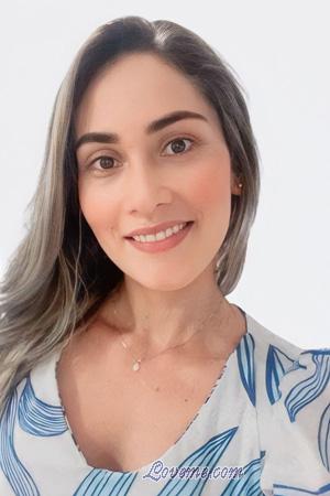 215010 - Ivonne Age: 34 - Colombia