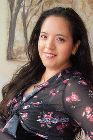 215272 - Angela Age: 37 - Peru