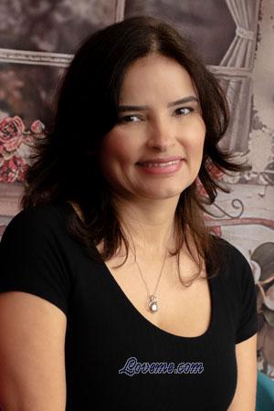 215745 - Tolia Age: 49 - Peru