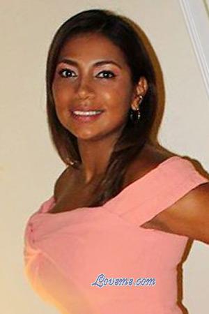 216703 - Helen Age: 43 - Costa Rica