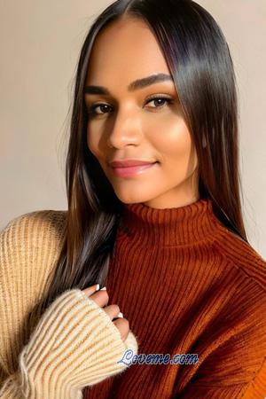 216954 - Sandra Age: 26 - Colombia