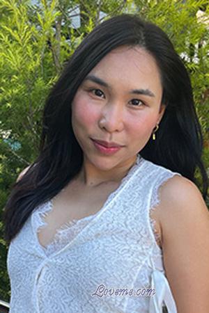 217001 - Thanankorn (Sai) Age: 35 - Thailand