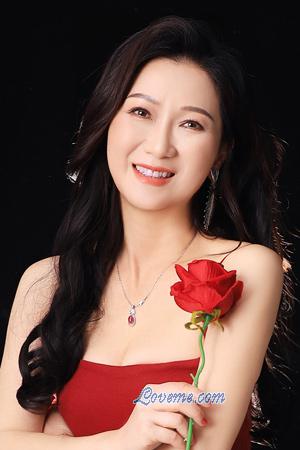 218489 - Cindy Age: 52 - China