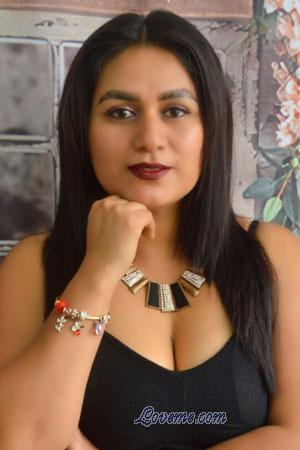 219502 - Yuliana Age: 34 - Peru