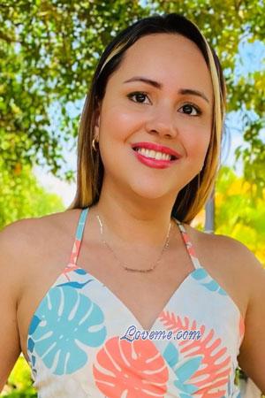 220441 - Vanessa Age: 36 - Colombia