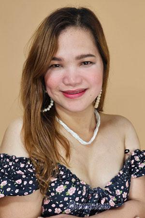 220453 - Glenda Age: 42 - Philippines