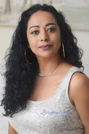 220517 - Erika Age: 51 - Peru