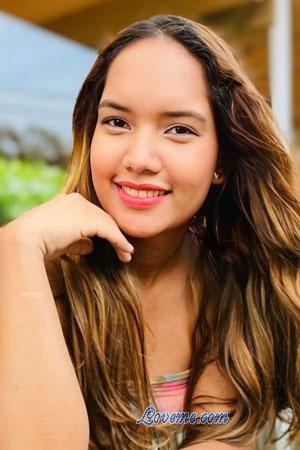 220840 - Yanina Age: 29 - Colombia