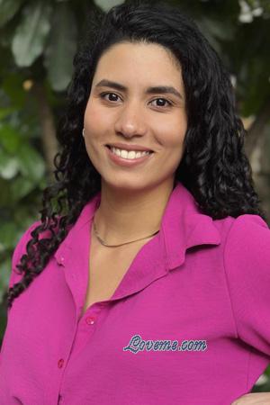 222152 - Laura Age: 28 - Colombia