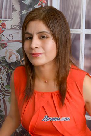 223126 - Jessica Age: 52 - Peru