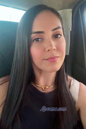 223657 - Katherine Age: 38 - Costa Rica