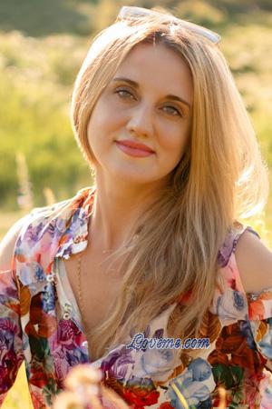 223976 - Oksana Age: 47 - Ukraine