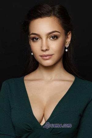 225241 - Diana Age: 25 - Ukraine